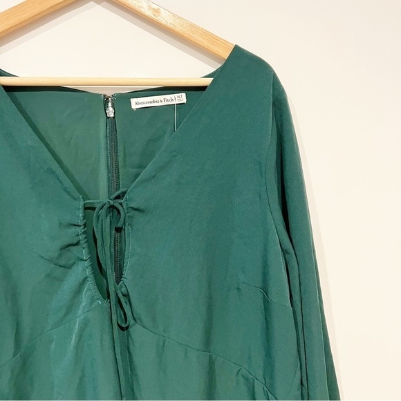 NWT Abercrombie & Fitch Long-Sleeve Strappy Halter Mini Dress - Picture 13 of 15